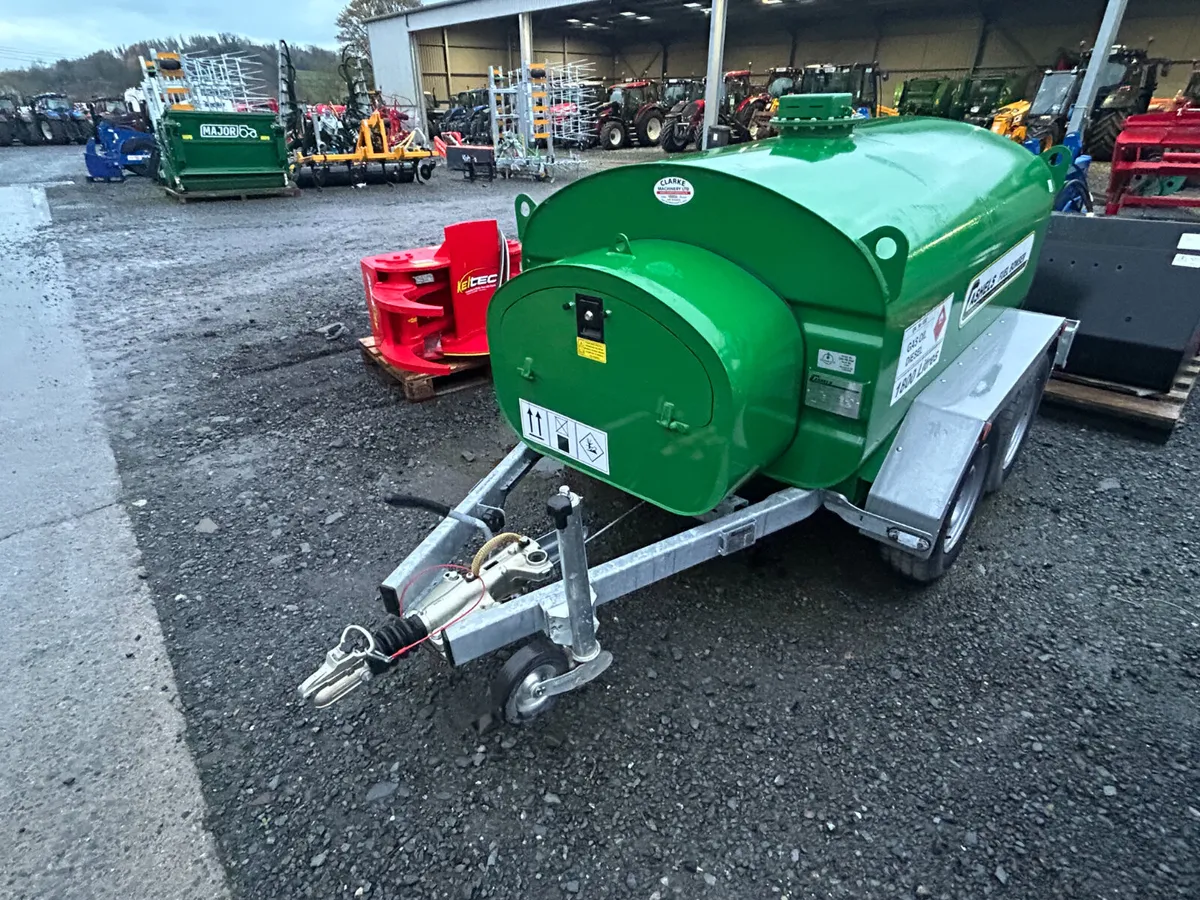 Cashels 1800L Fuel Bowser - Image 3