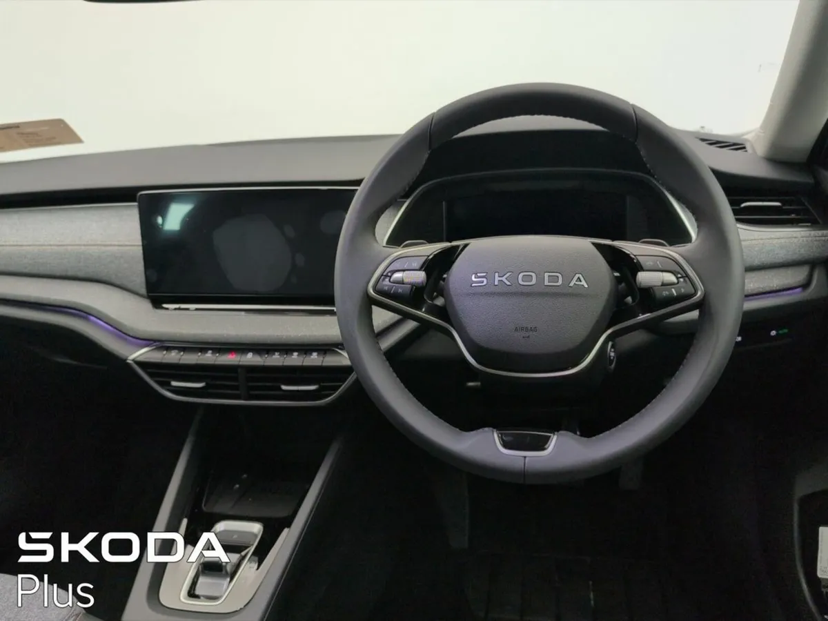 Skoda Octavia SELECTION+ 2.0TDI 150HP DSG - Image 3