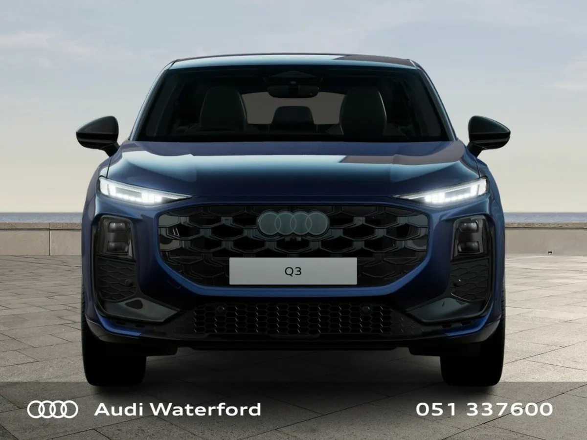 Audi Q3 Sportback E-Hybrid 270HP S-Line from €740 - Image 4