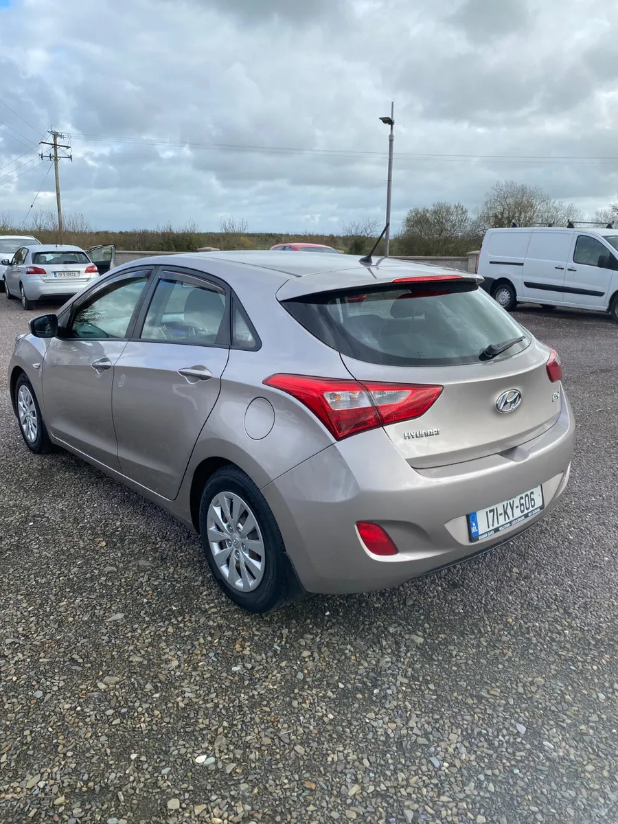 Hyundai i30 2017 - Image 4