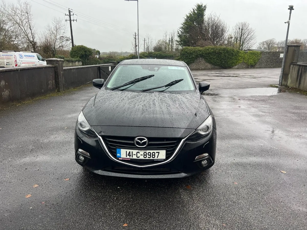 141 Mazda 3 executives - Image 1