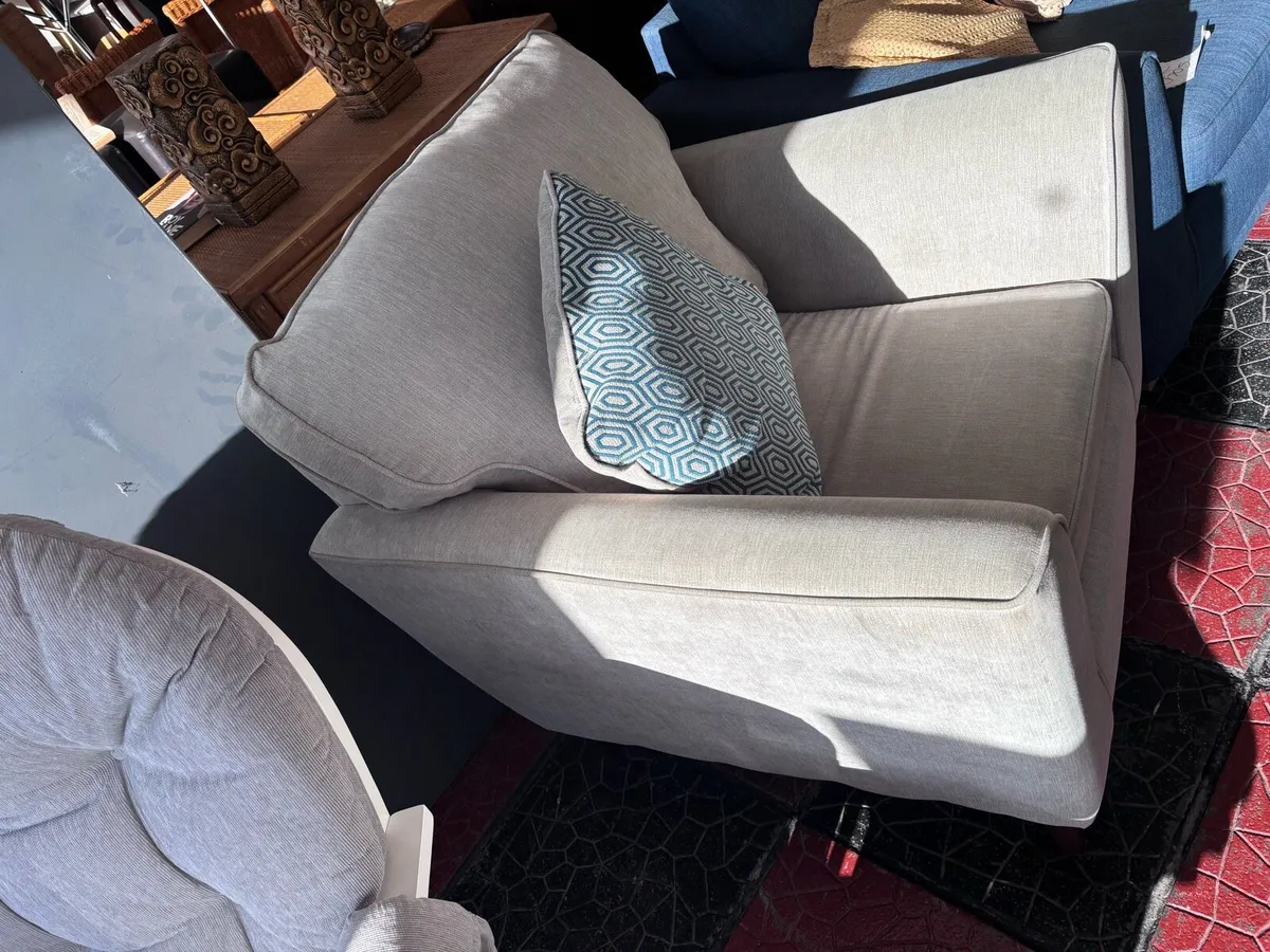 Grey Fabric arm Chair - Image 3