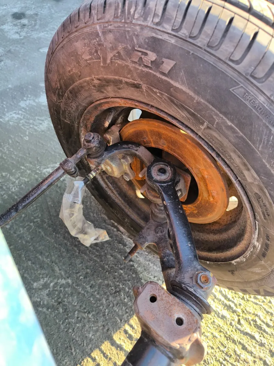 Volkswagen beetle - Image 4