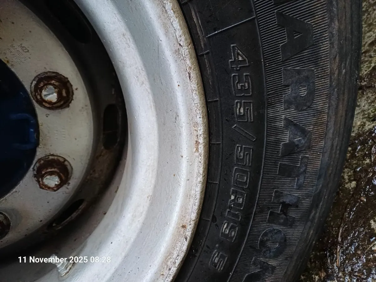 Bale trailer - Image 3