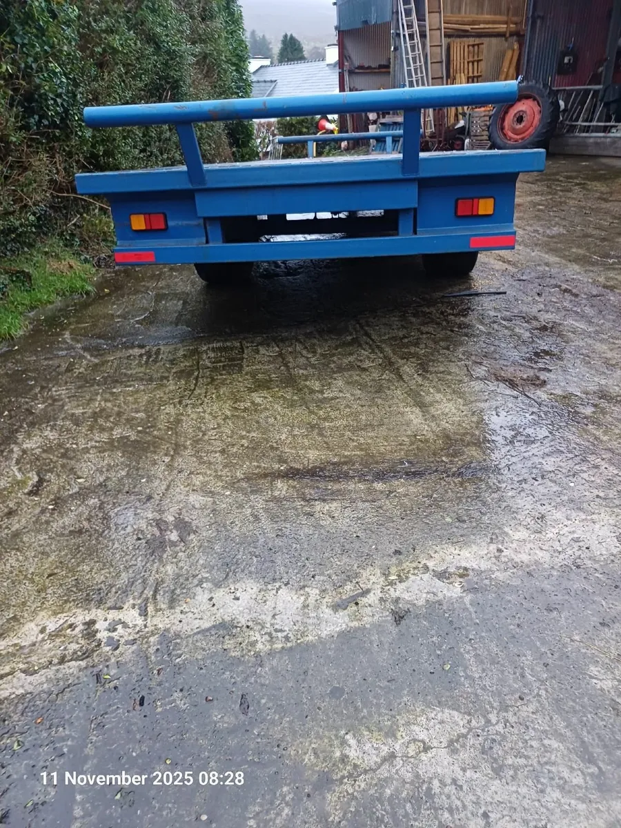 Bale trailer - Image 4