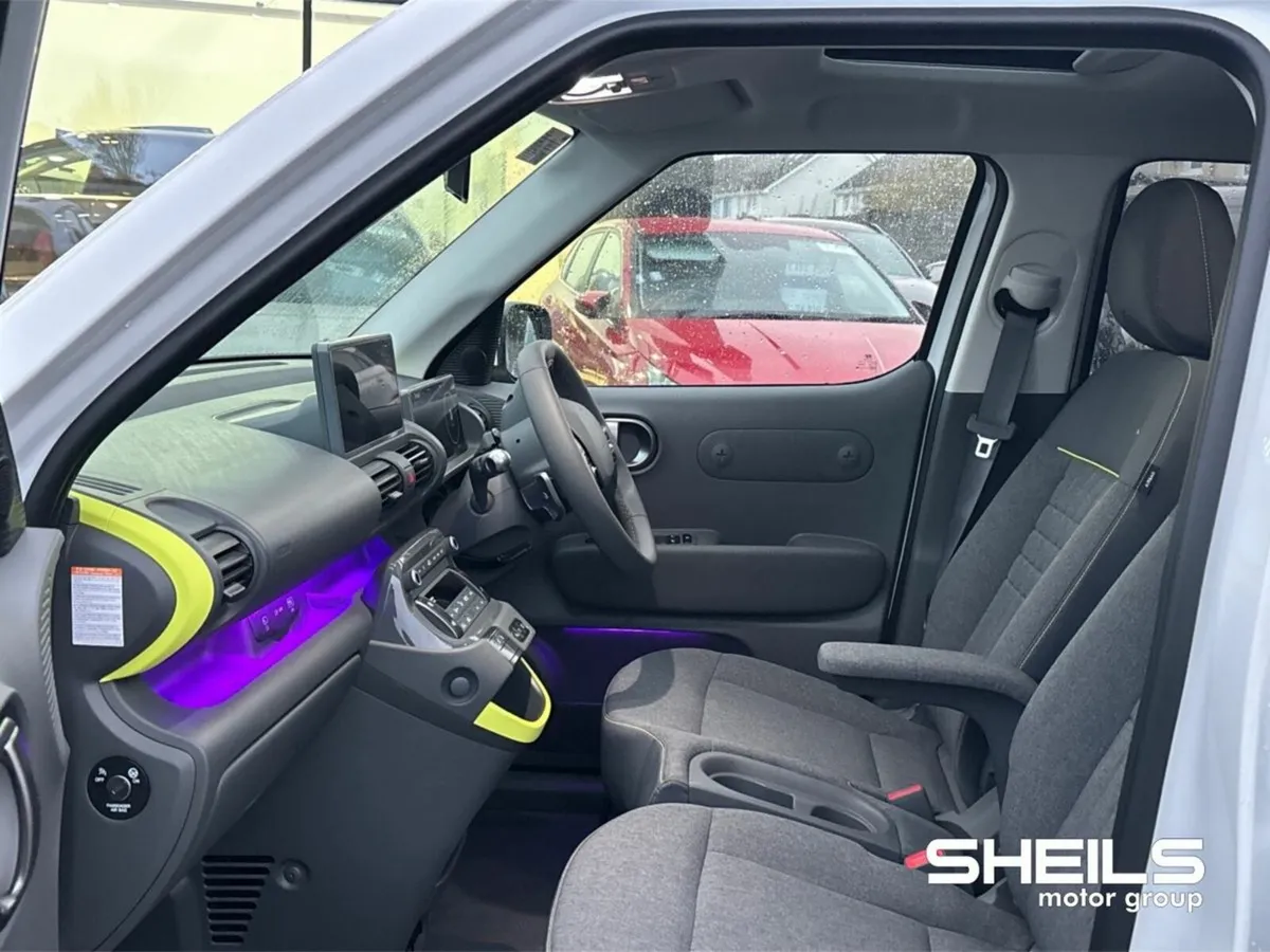 Hyundai INSTER Inster Cross - Image 4