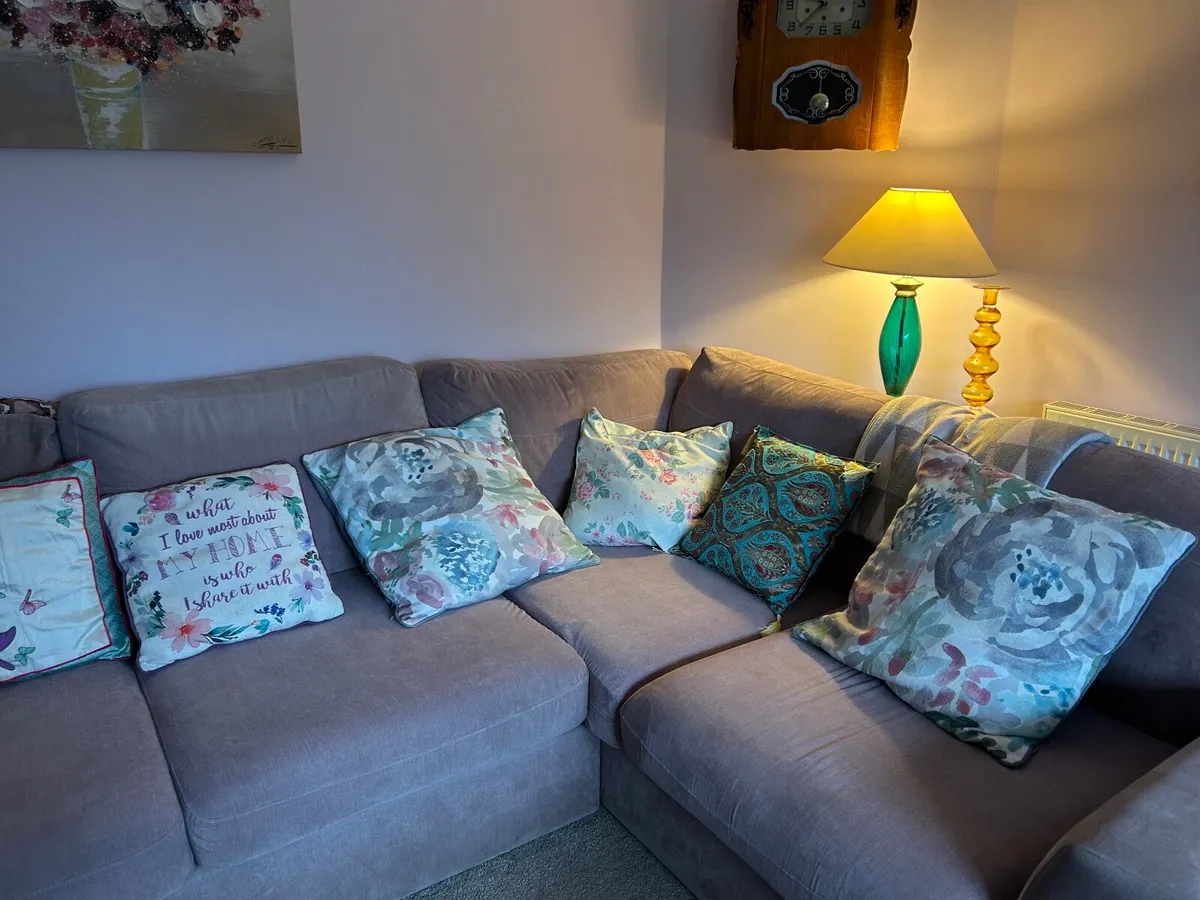 4 seater velvet right hand  corner sofa for sale - Image 1