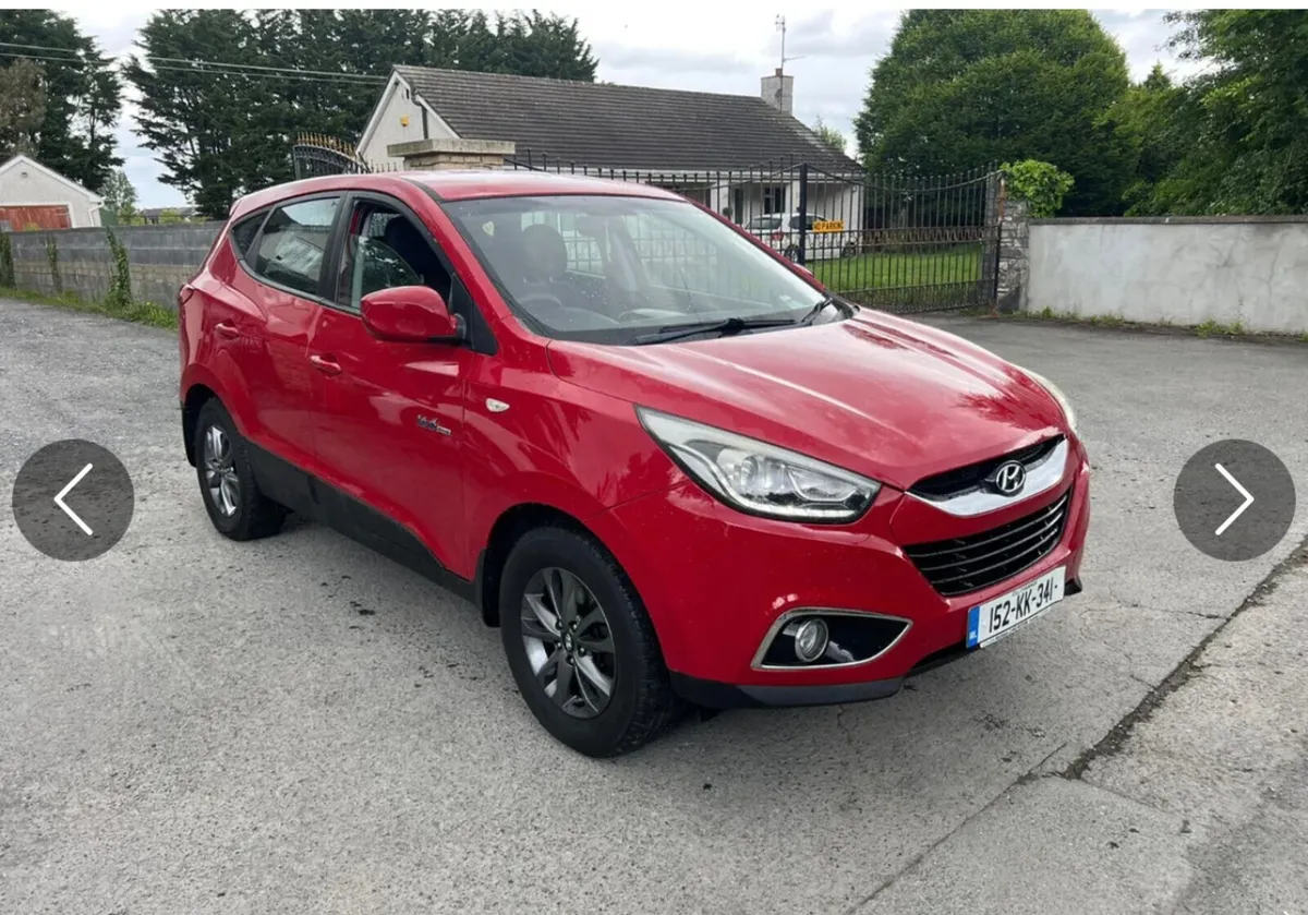 152 Hyundai ix35 drive away no damage - Image 1