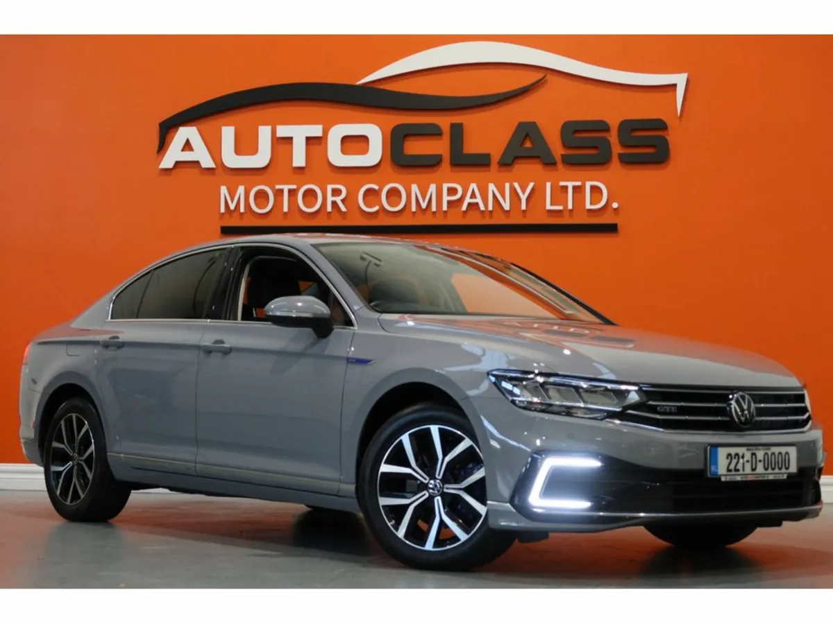 Volkswagen Passat GTE DSG #16 - Image 1