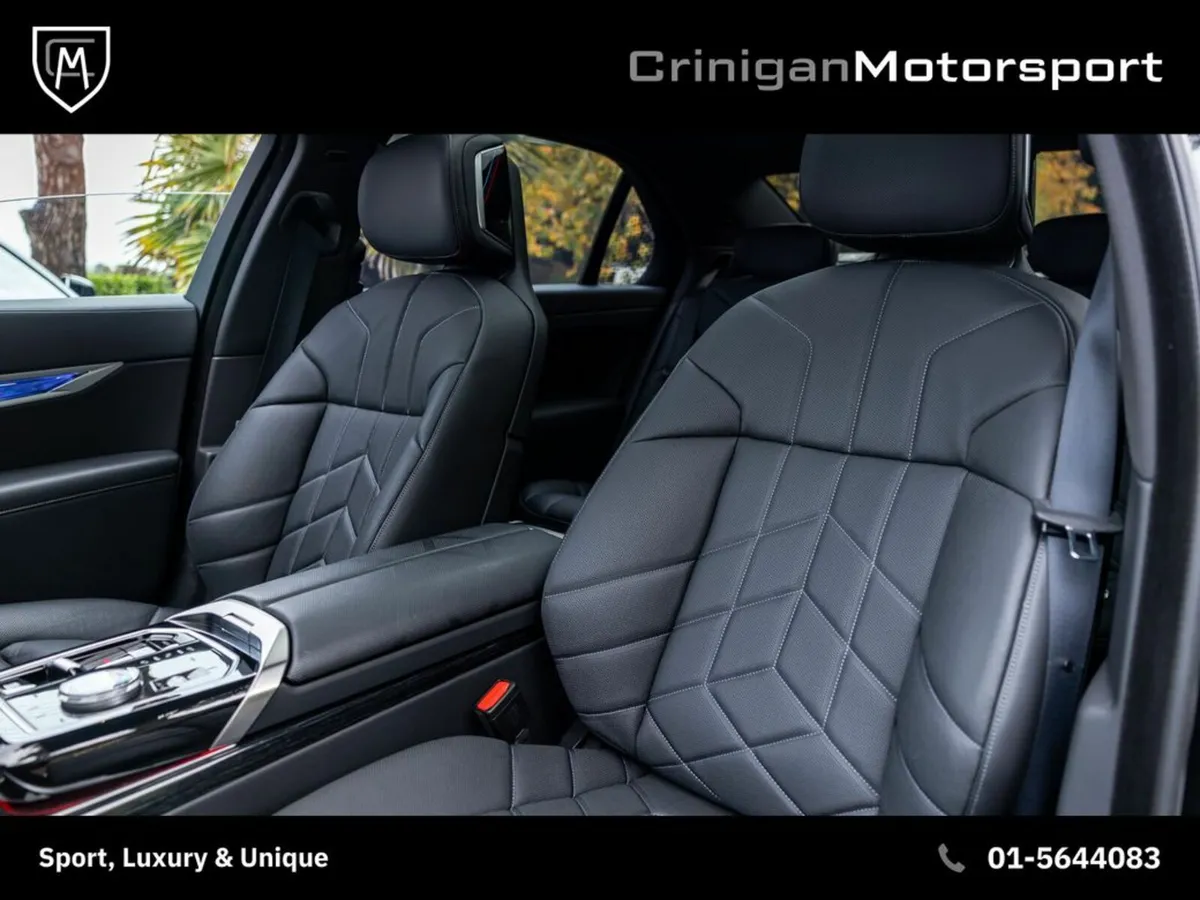 BMW 7-Series 750e xDrive M Sport Pro G70 - Image 3