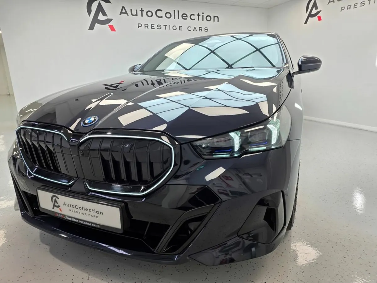 BMW 5-Series **530E M-SPORT PRO**ONLY 13k MILES** - Image 3