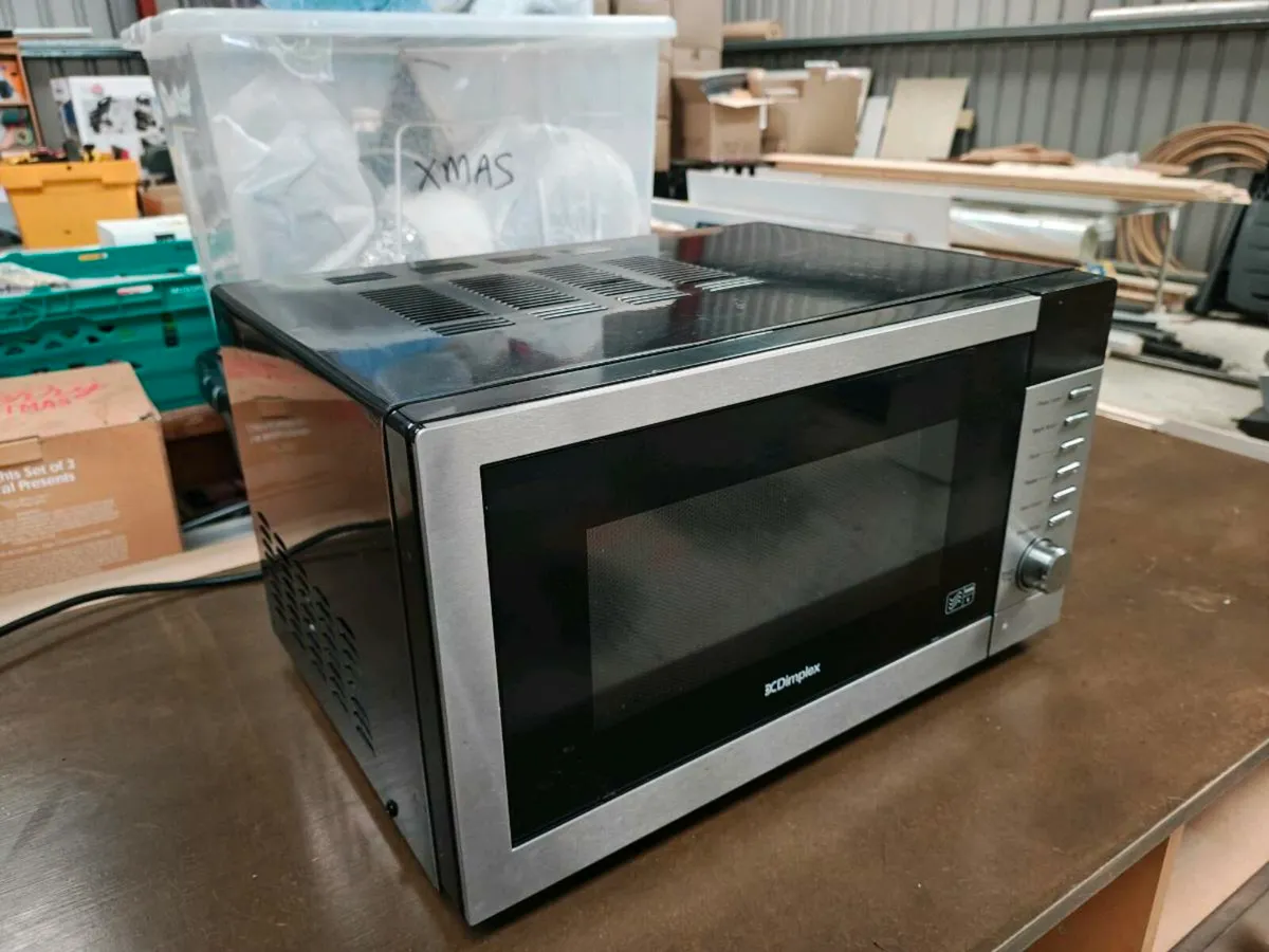 Microwave - Image 1