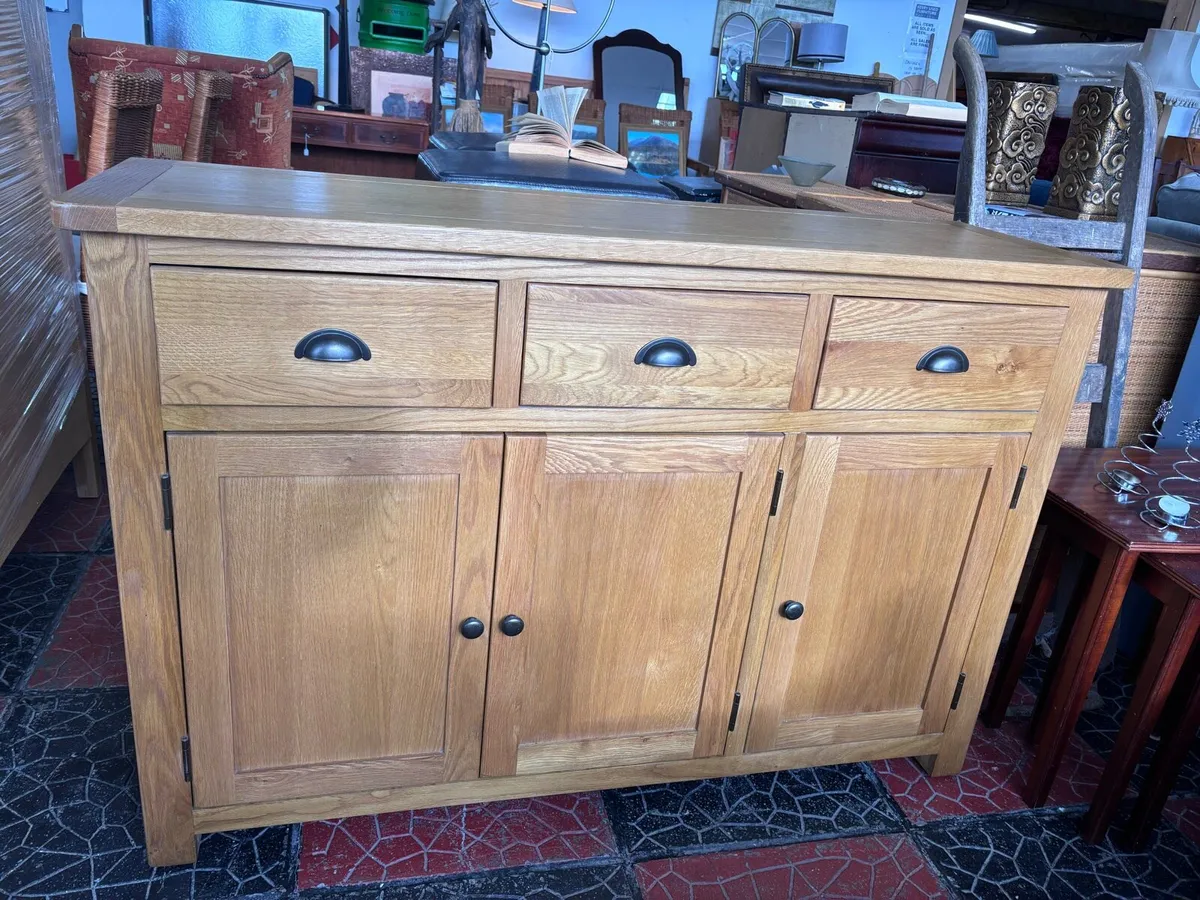 Solid oak sideboard - Image 2