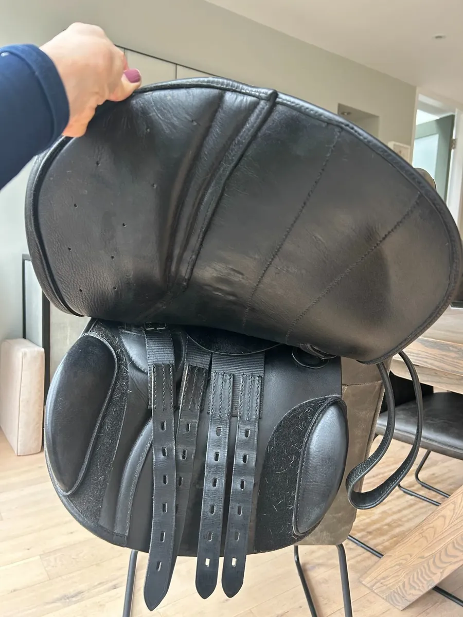 Monarch GPS Saddle - Image 2