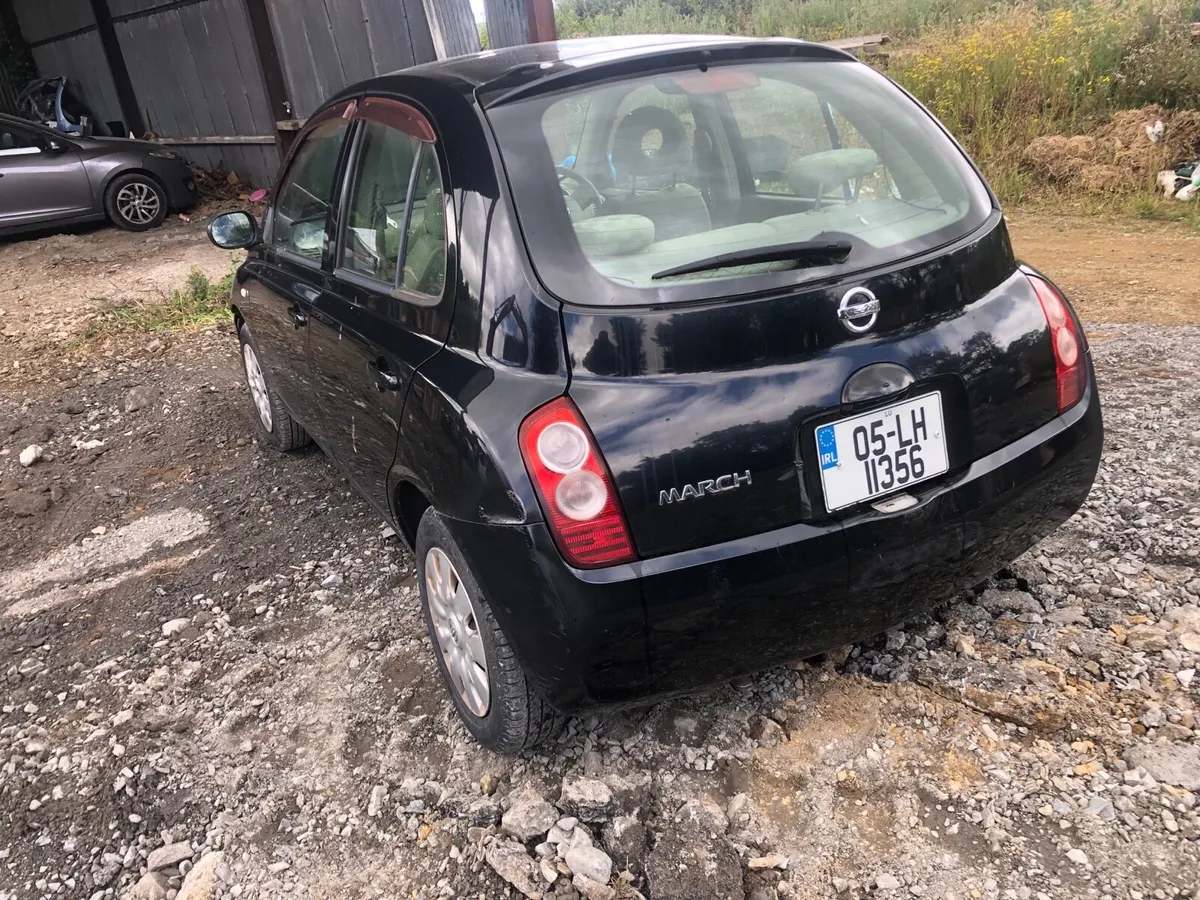 2005 nissan marc automatic - Image 4