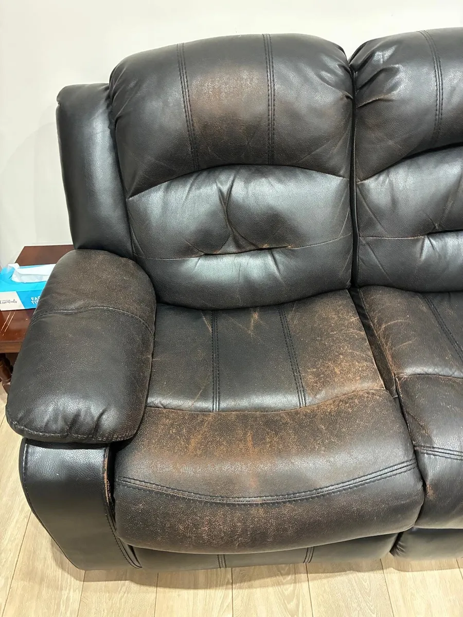 3 Seater Black Manual Recliner Sofa - Image 3