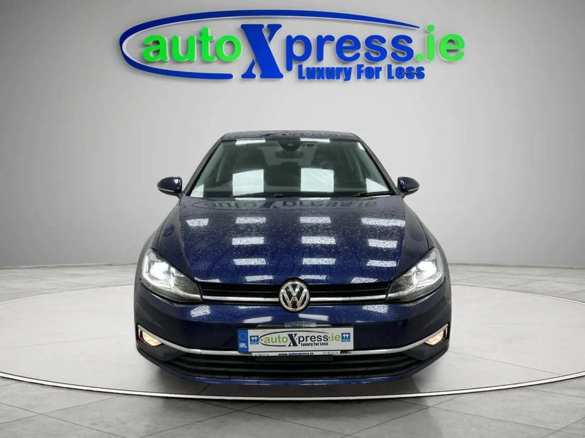 Volkswagen Golf 1.2 TSI TECH EDITION Automatic, Re - Image 3
