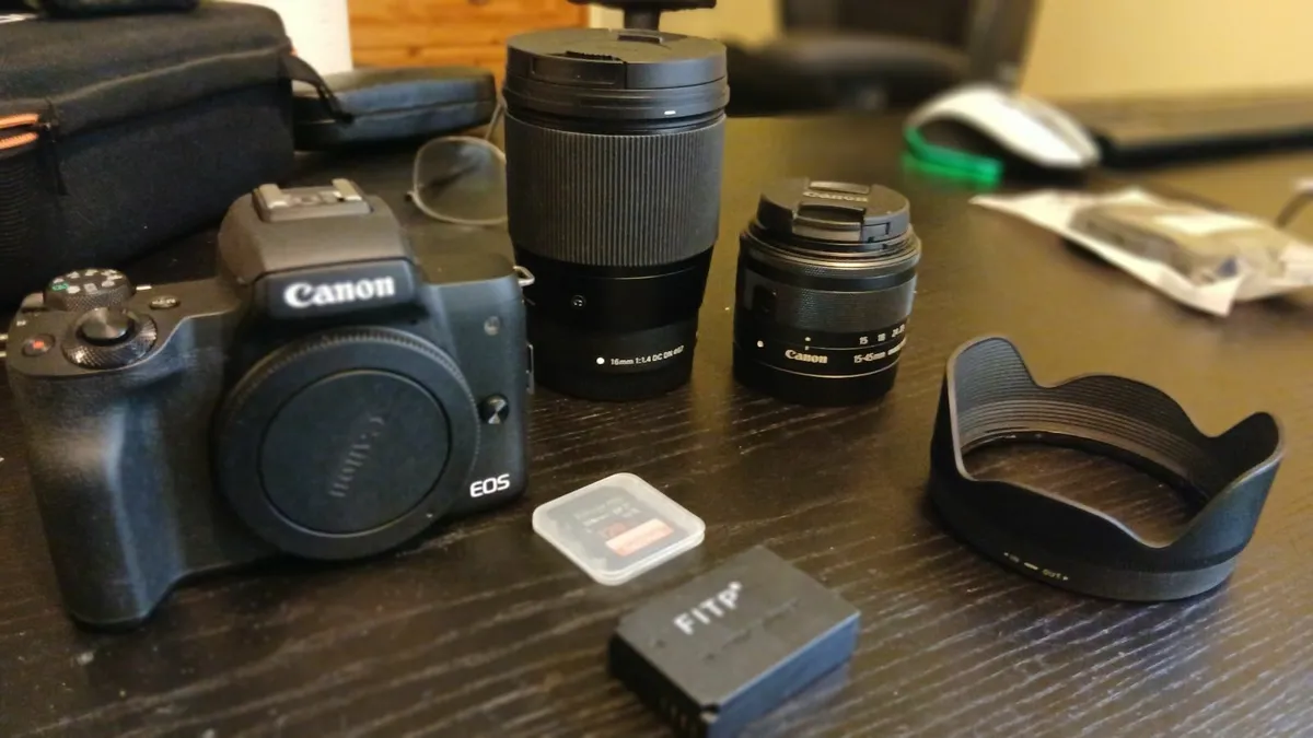Canon EOS M50 mk. ii plus Sigma 16mm lens - Image 2