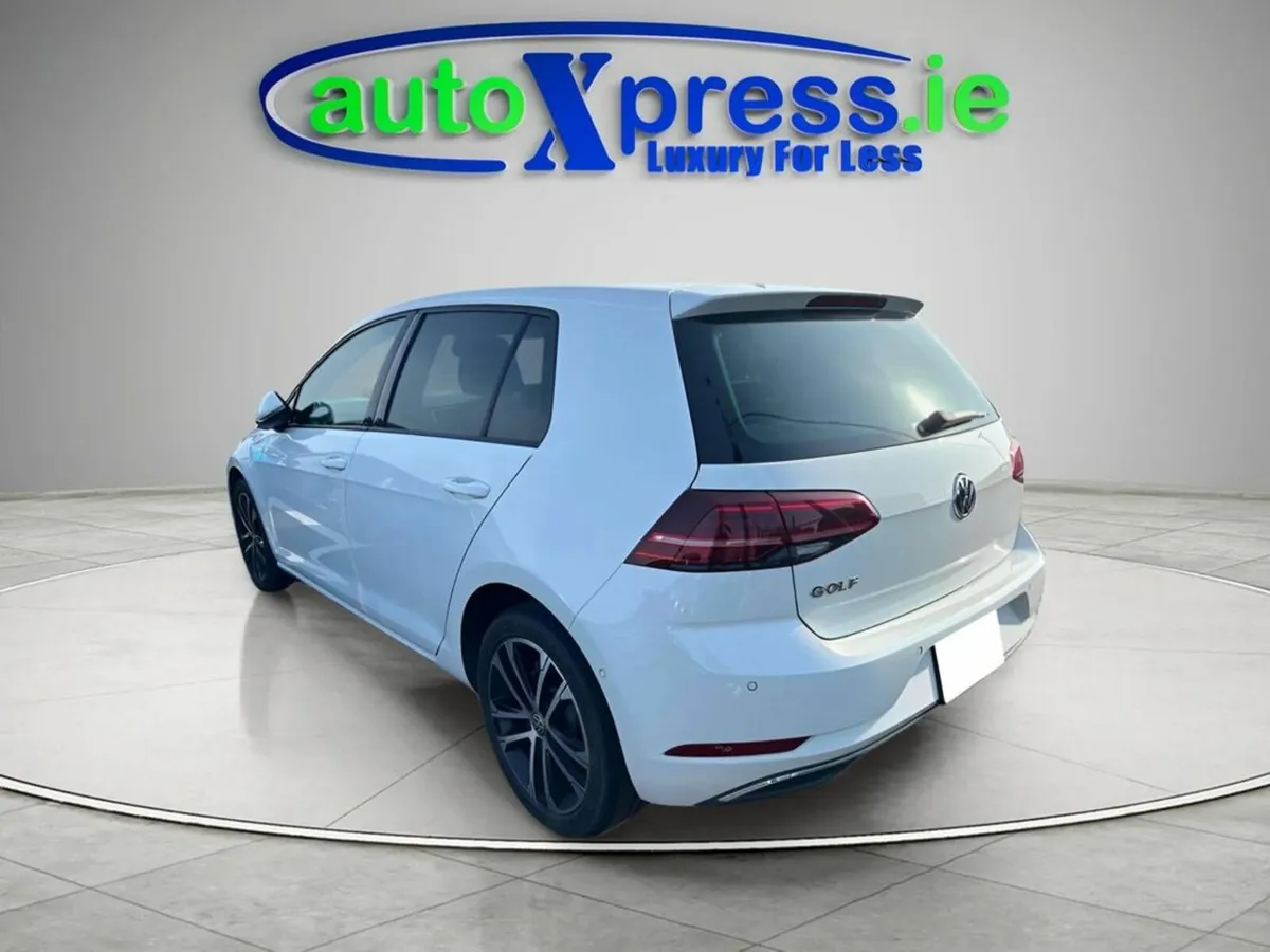 Volkswagen Golf 1.2 TSI Automatic - Image 3