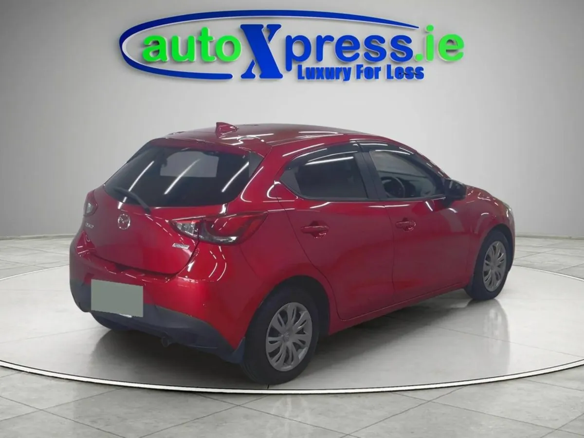 Mazda Demio 1.5 Automatic, Reversing camera - Image 3