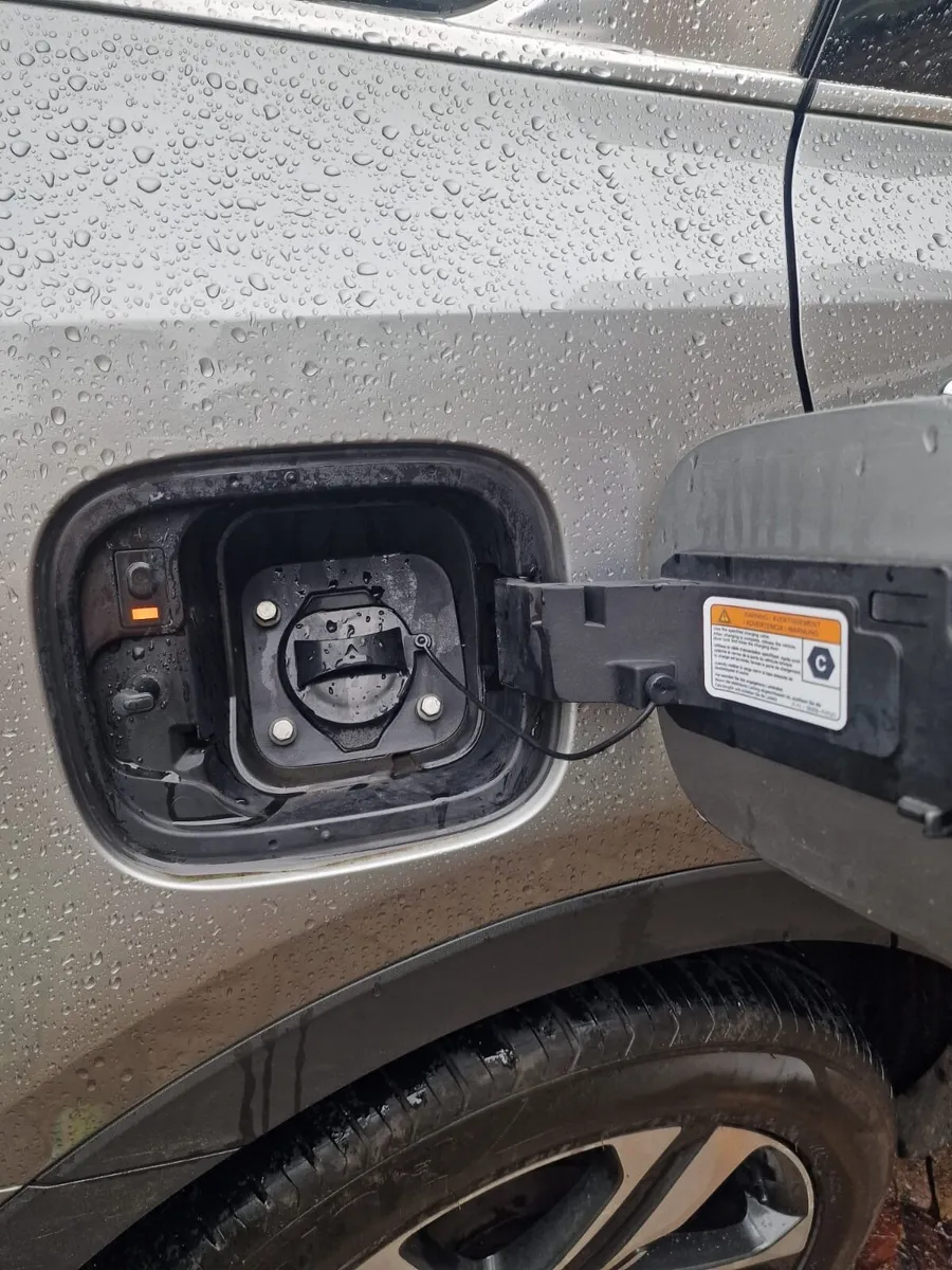 Kia Sorrento - Image 4