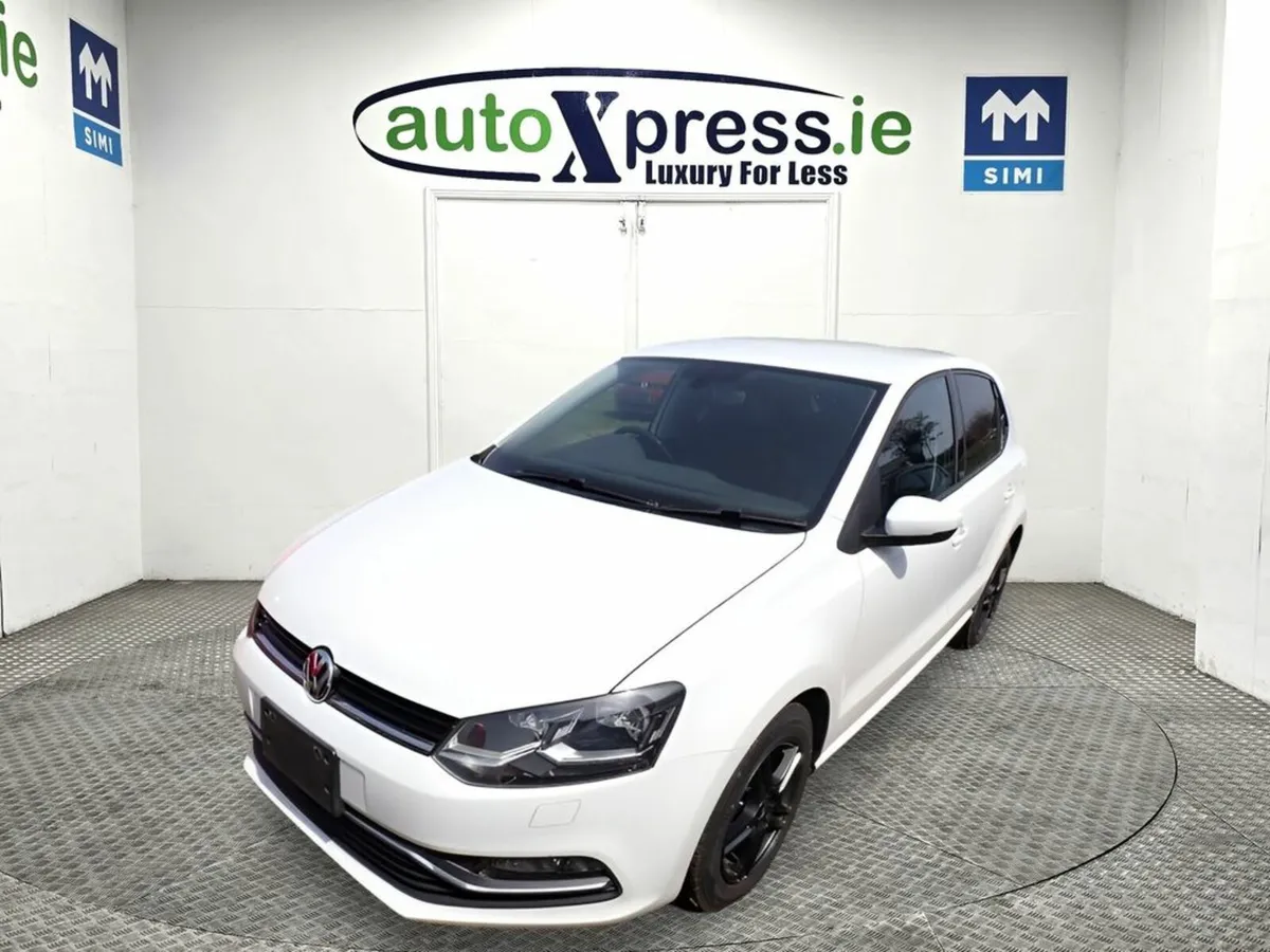 Volkswagen Polo 1.2 TSI Automatic - Image 3