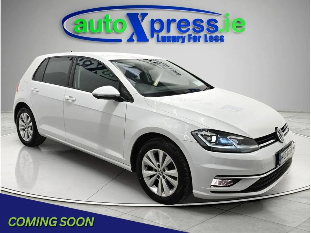 Volkswagen Golf 1.2 TSI Automatic, Reversing camer - Image 1
