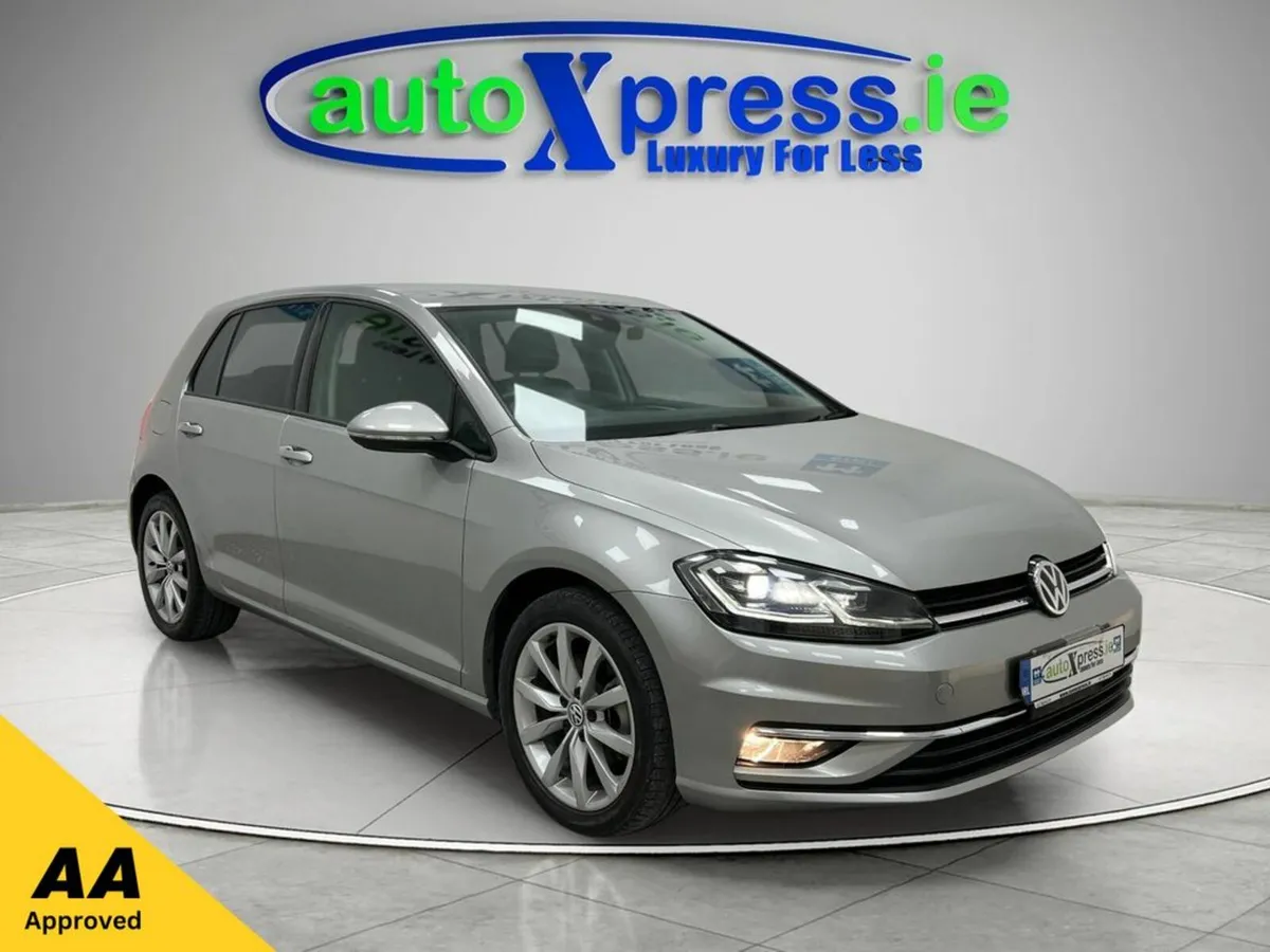 Volkswagen Golf 1.2 TSI Automatic, Reversing camer - Image 1