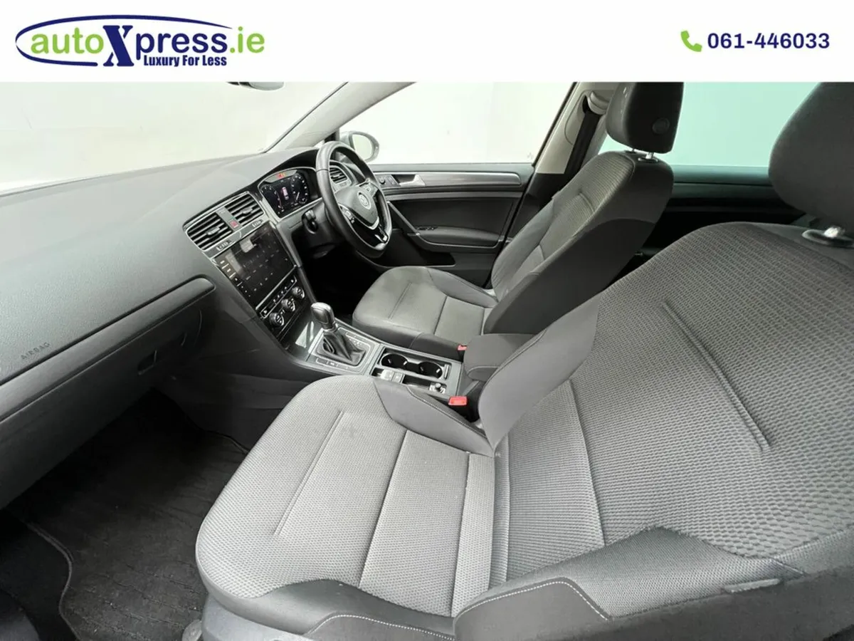 Volkswagen Golf 1.2 TSI Automatic, Reversing camer - Image 2