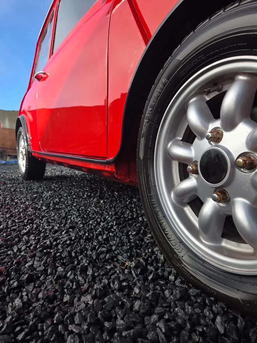 Vintage mini - Image 4