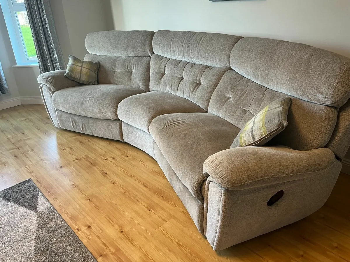 3 + 2 Recliner - Image 1