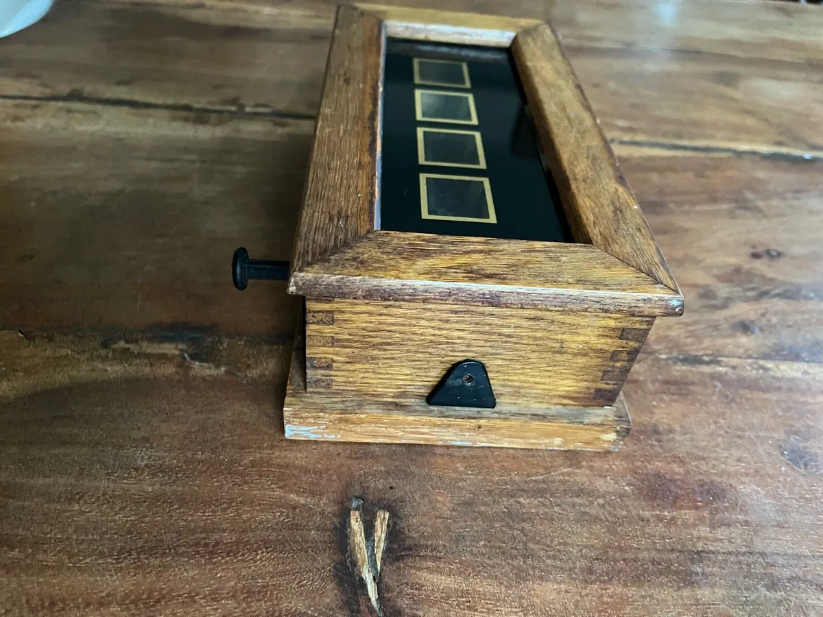 Servants / Butlets call box - Image 2