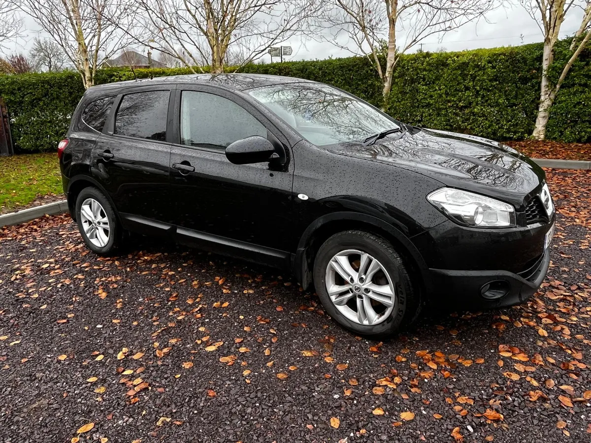 Nissan Qashqai +2 1.5 dXE Full Pan Roof - Image 4