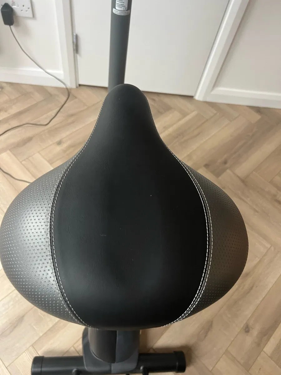 Exercise Bike - NordicTrack 2.7 - Image 4