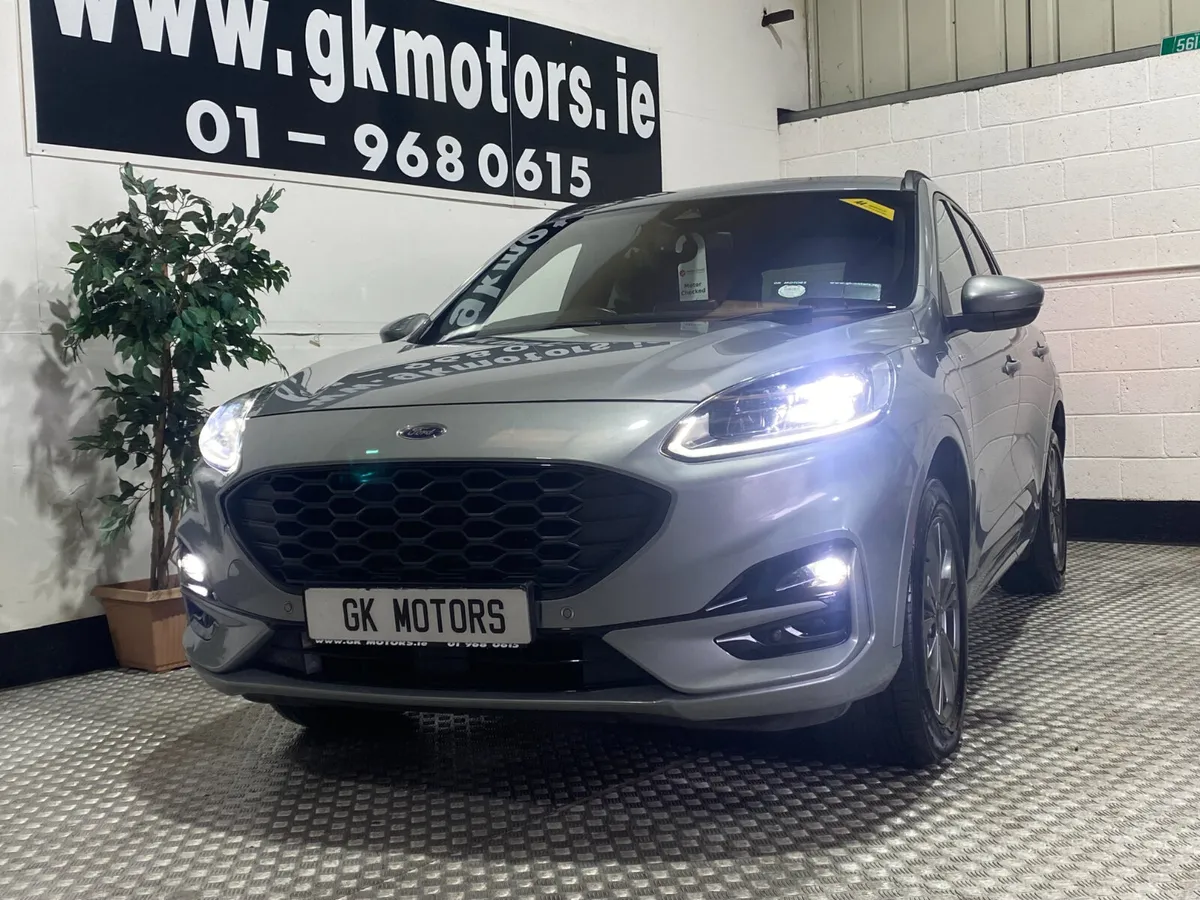 Ford Kuga 2022//PETROL HYBRID//ST LINE - Image 3