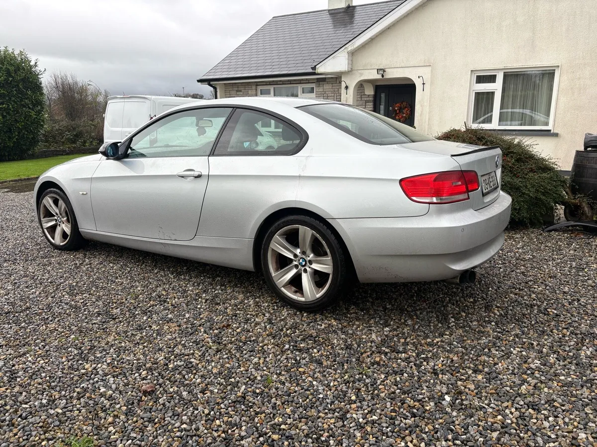 BMW 320d coupe 2009 needs nct - Image 3