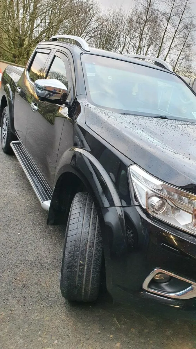 Nissan navara tekna model - Image 1