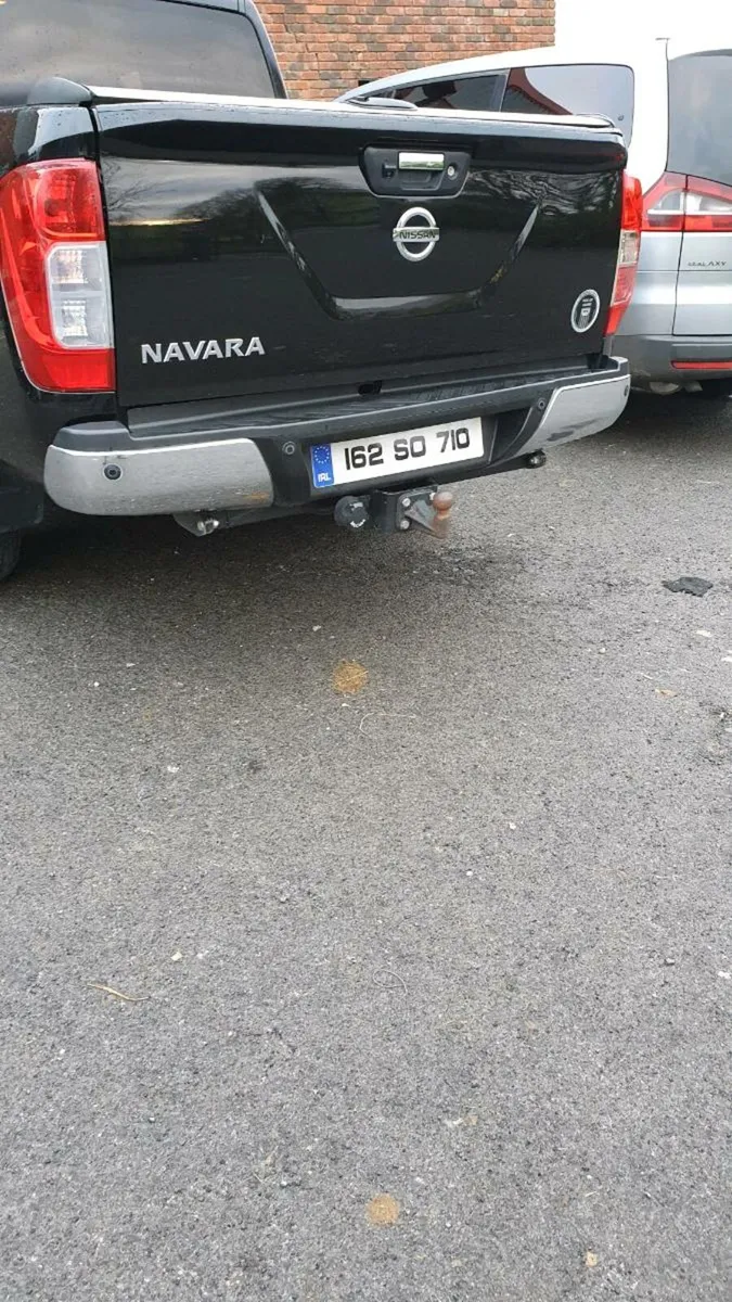 Nissan navara tekna model - Image 4