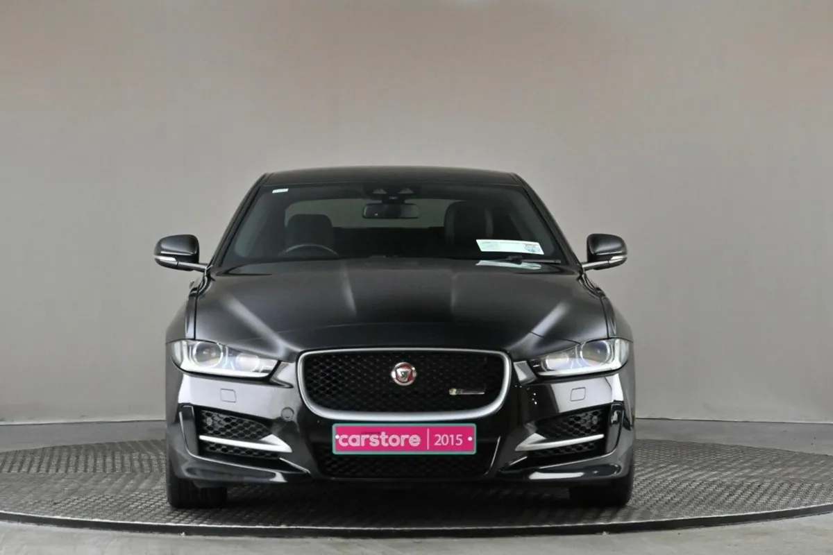 Jaguar XE 2.0D R-SPORT 180BHP AUTO - Image 2
