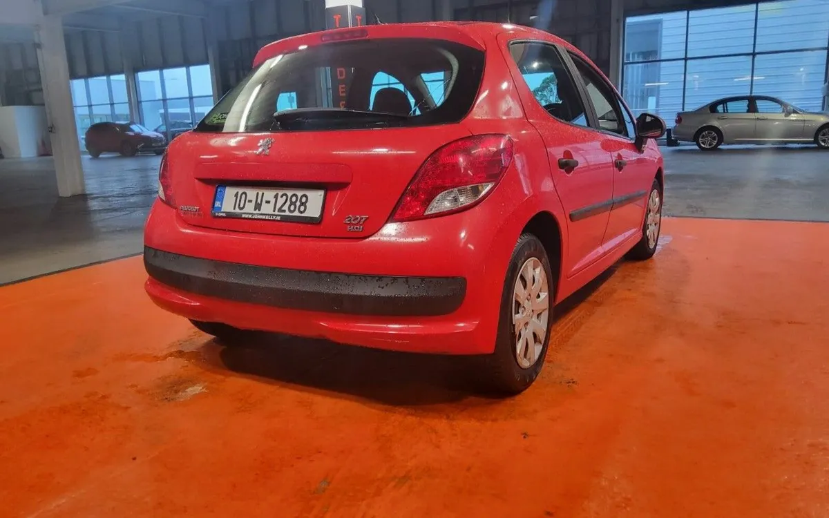 Peugeot 207 1.4 HDI 70 bhp S - Image 4