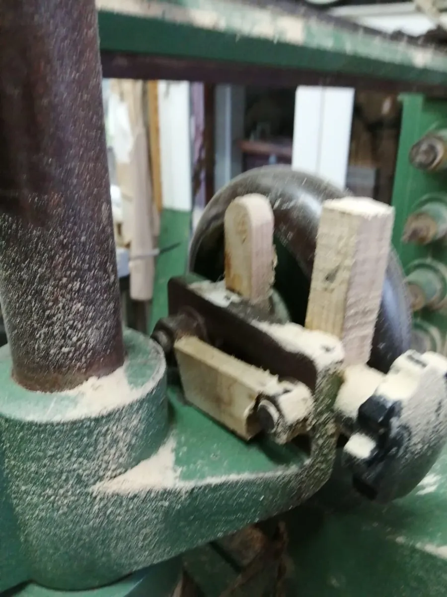 Hurling copier/ lathe - Image 2