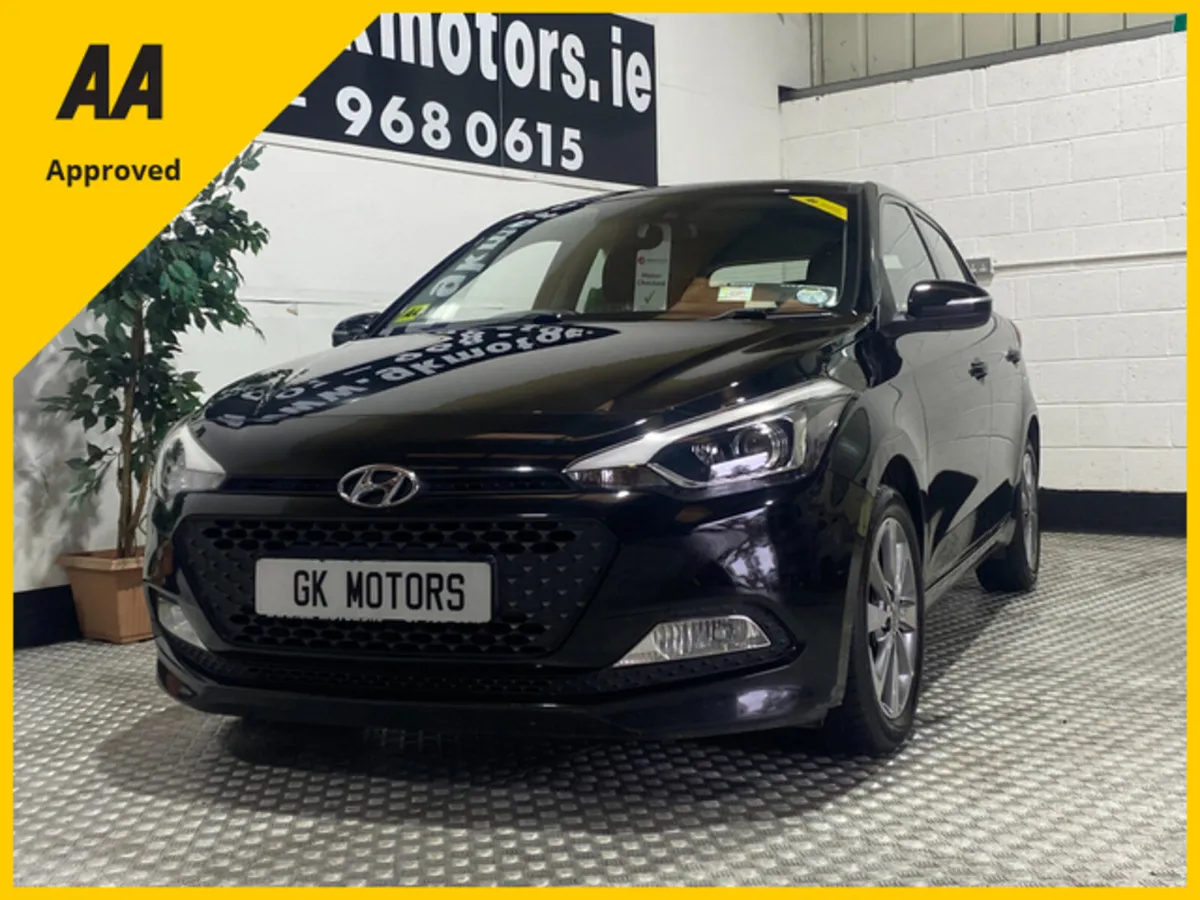 Hyundai i20 2017//DELUXE //FINANCE AVAILABLE - Image 1