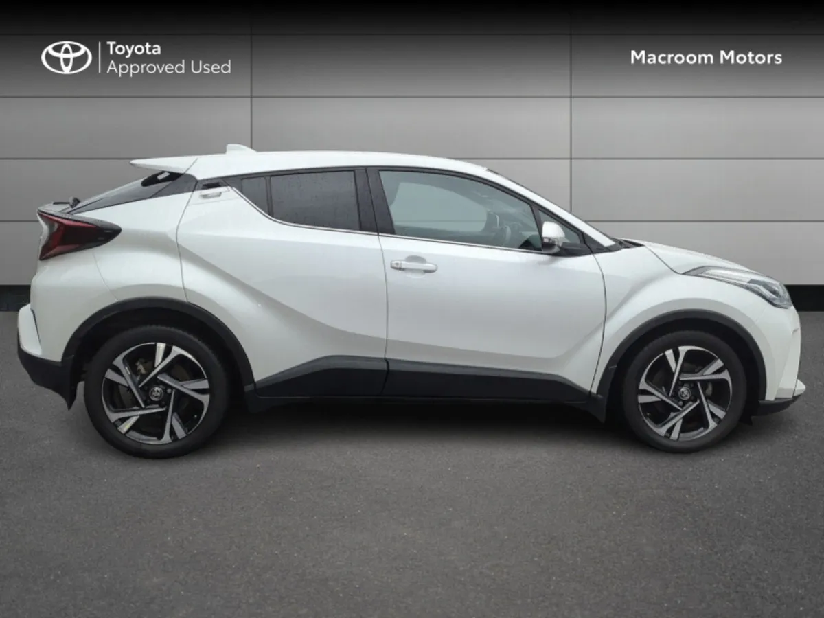 Toyota C-HR BLACK FRIDAY SALE!  HYBRID SPORT 4DR A - Image 3