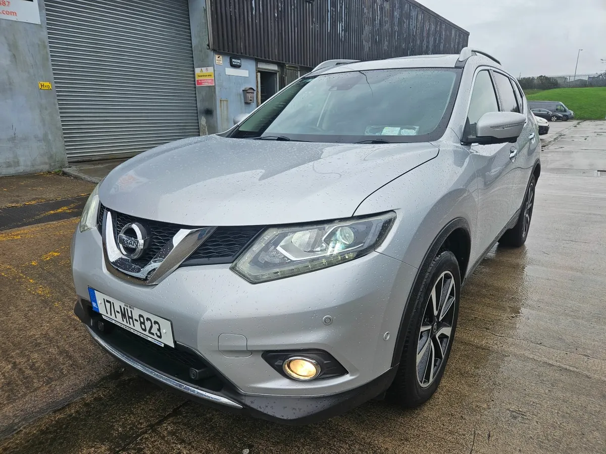 2017Nissan X-Trail 7 Seats Pan Roof - Image 1