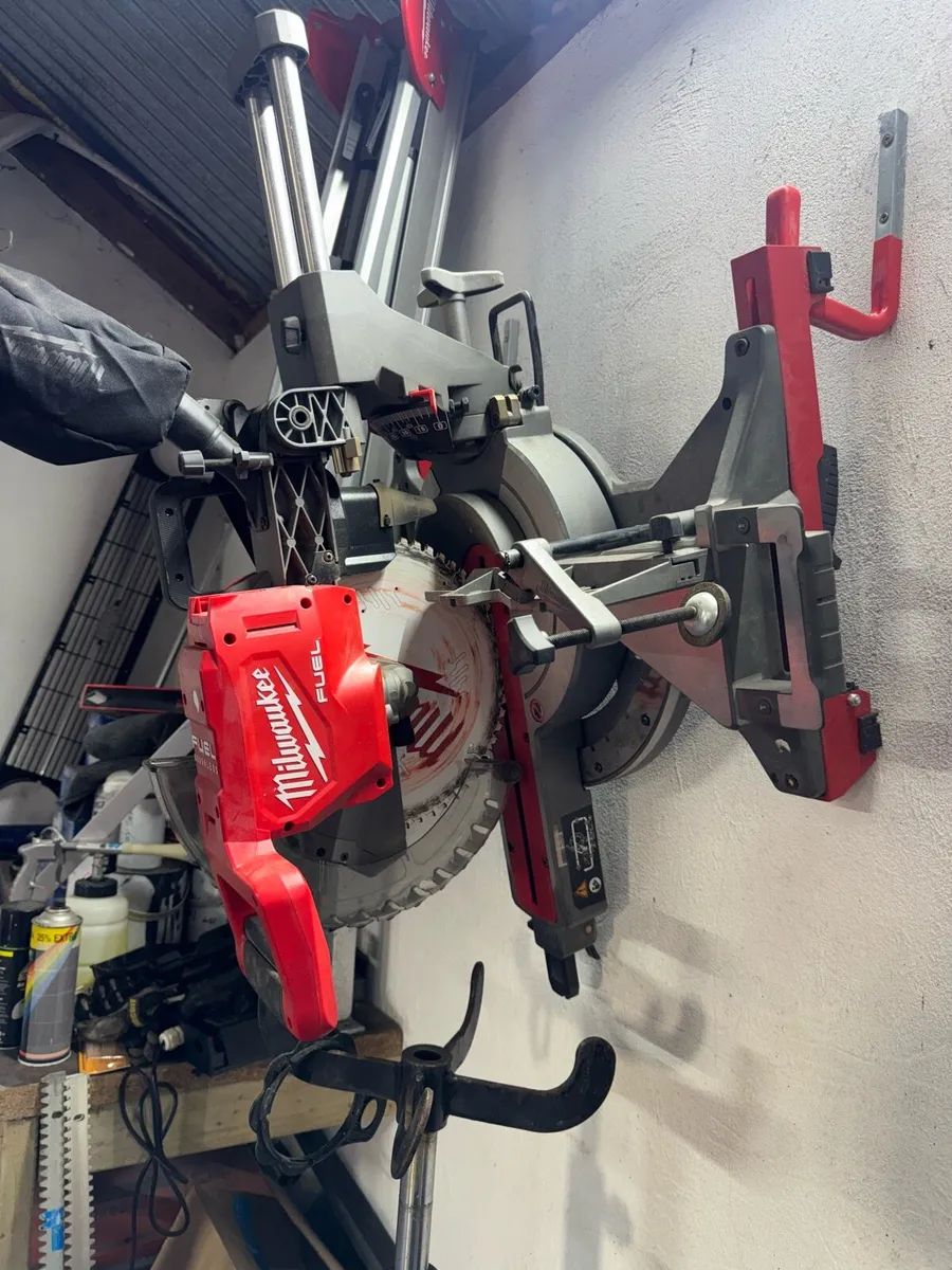 Milwaukee Mitre/Chop saw - Image 1