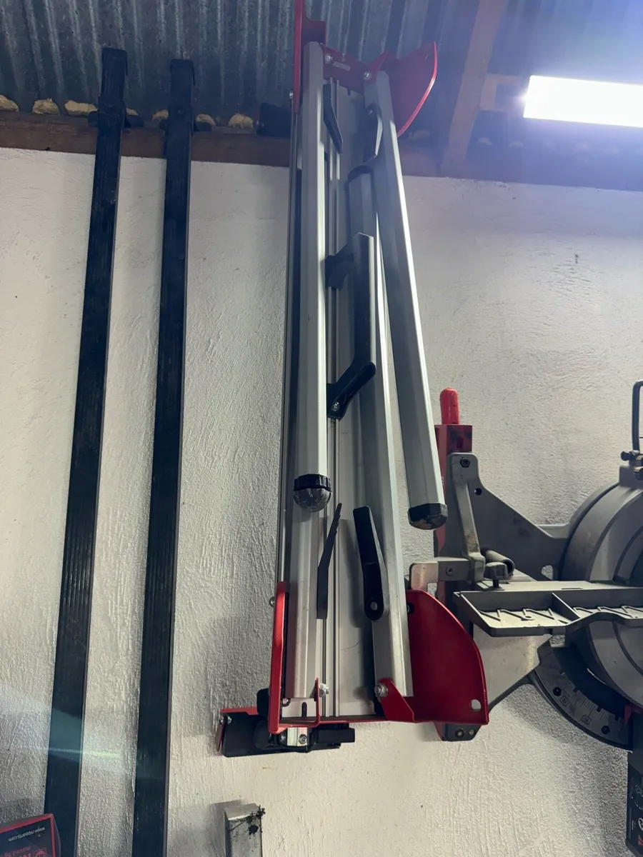 Milwaukee Mitre/Chop saw - Image 3