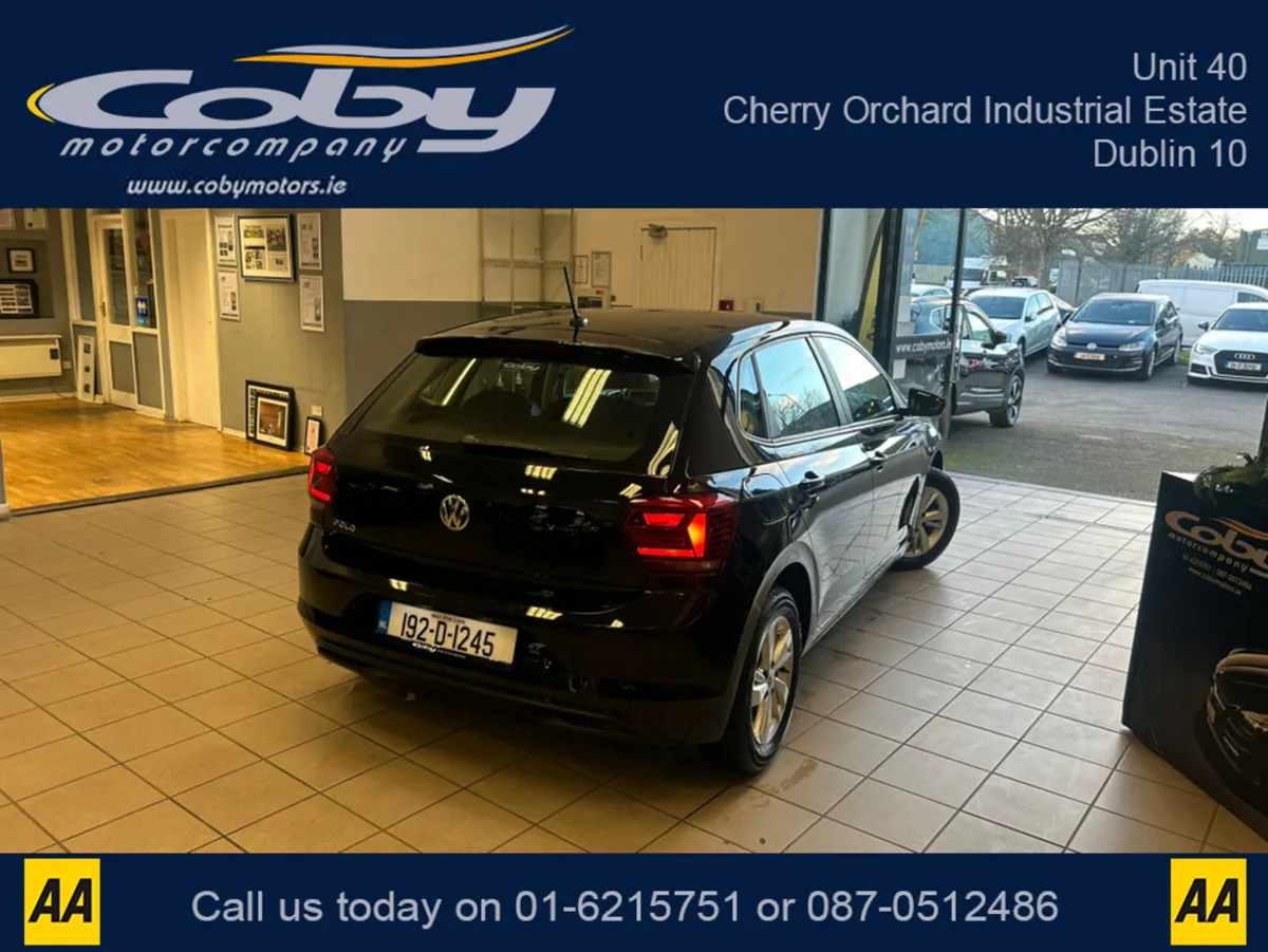 Volkswagen Polo TRENDLINE 1.0 MANUAL 5SPEED 65HP 5 - Image 3
