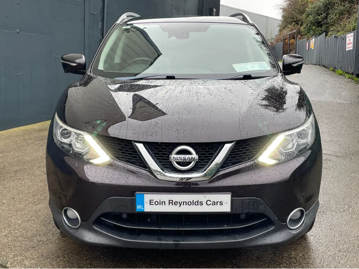 Nissan Qashqai 1.5dci  SVE PREMIUM LOW KMS! VERY G - Image 3