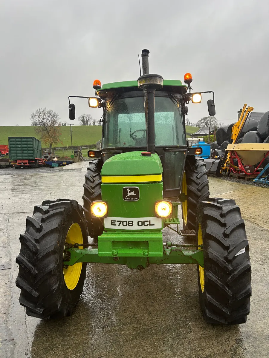 John Deere 2850 - Image 2