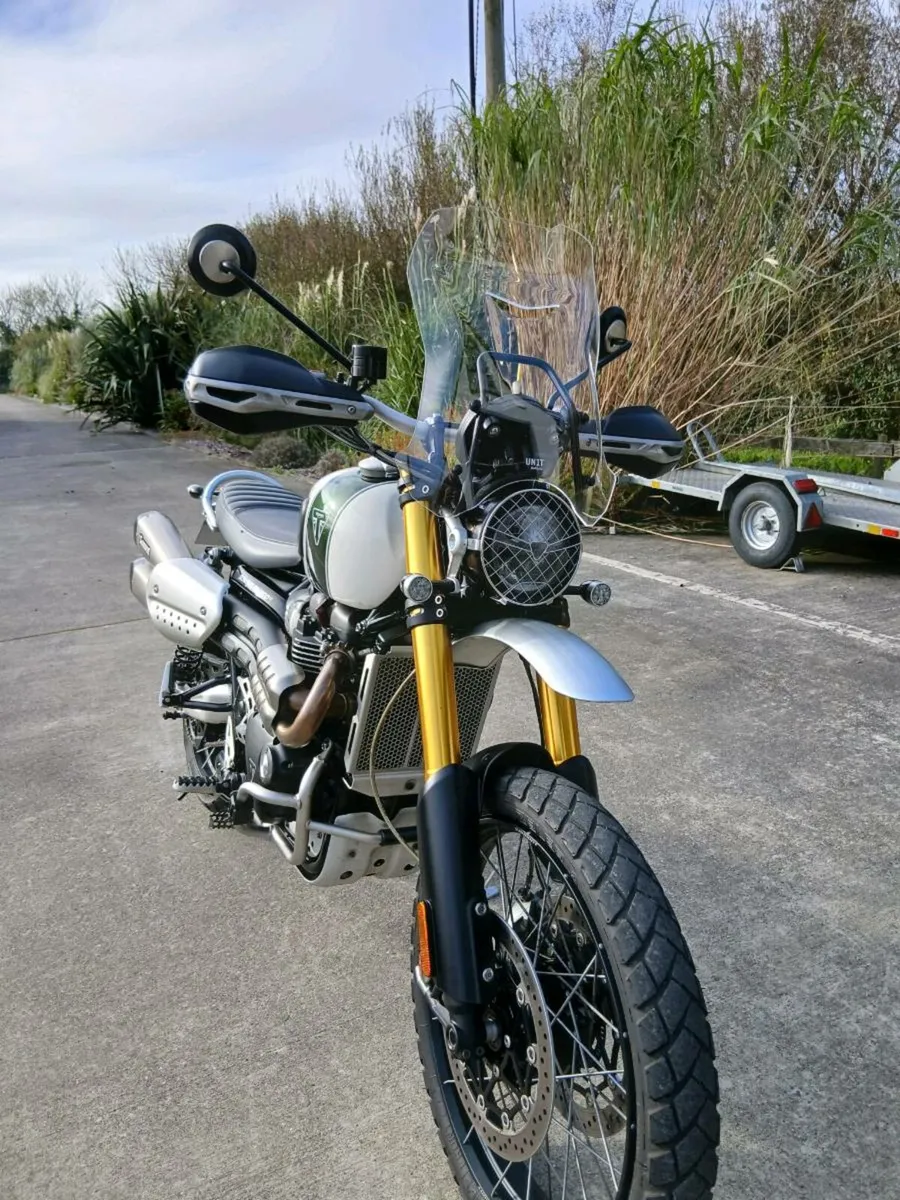 Triumph scrambler 1200 XE Lowered - Image 2
